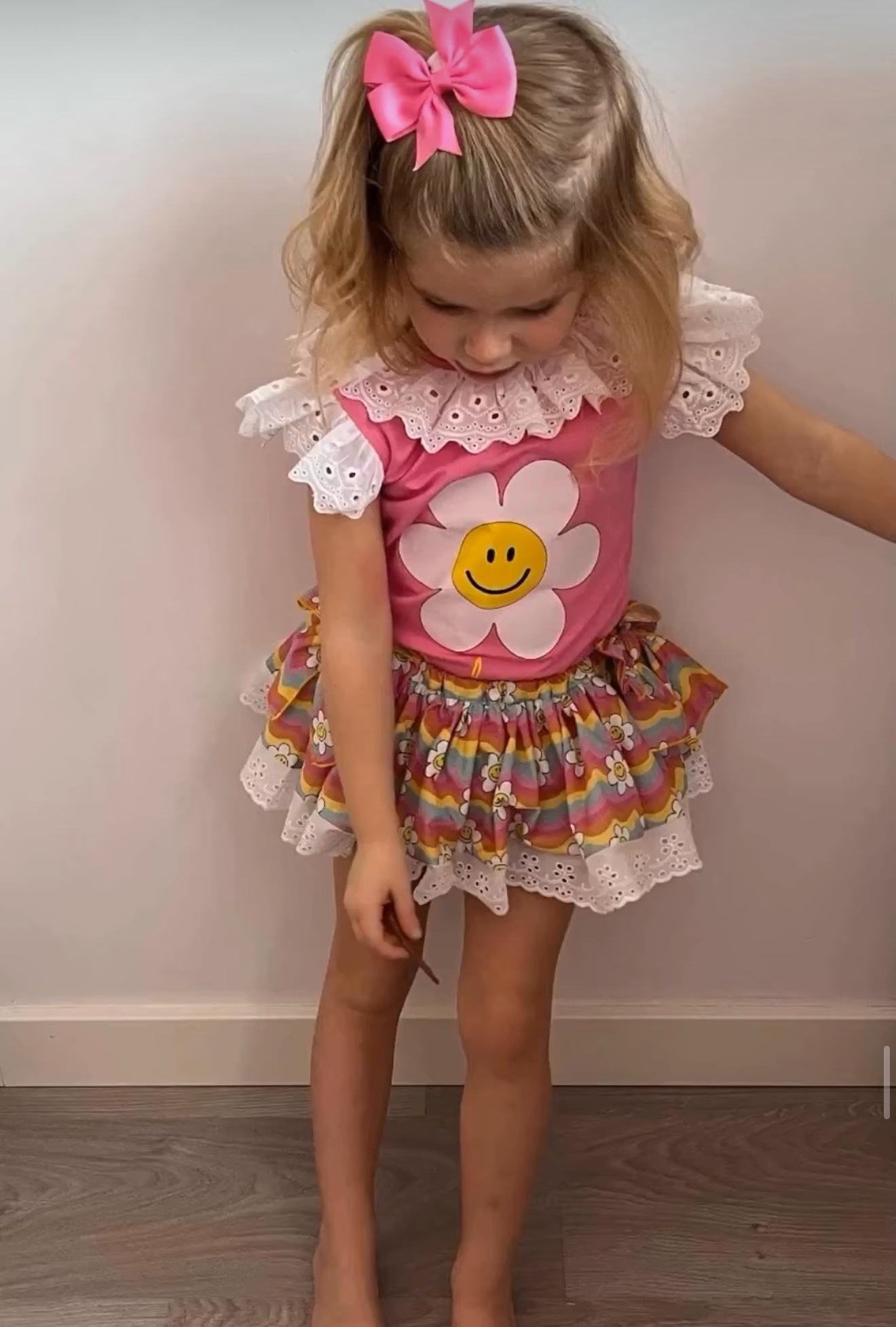 img_7808 Mon Petit BonBon
Coordinato bambina t-shirt+coulotte Pink Flower VM125 - immagine 1