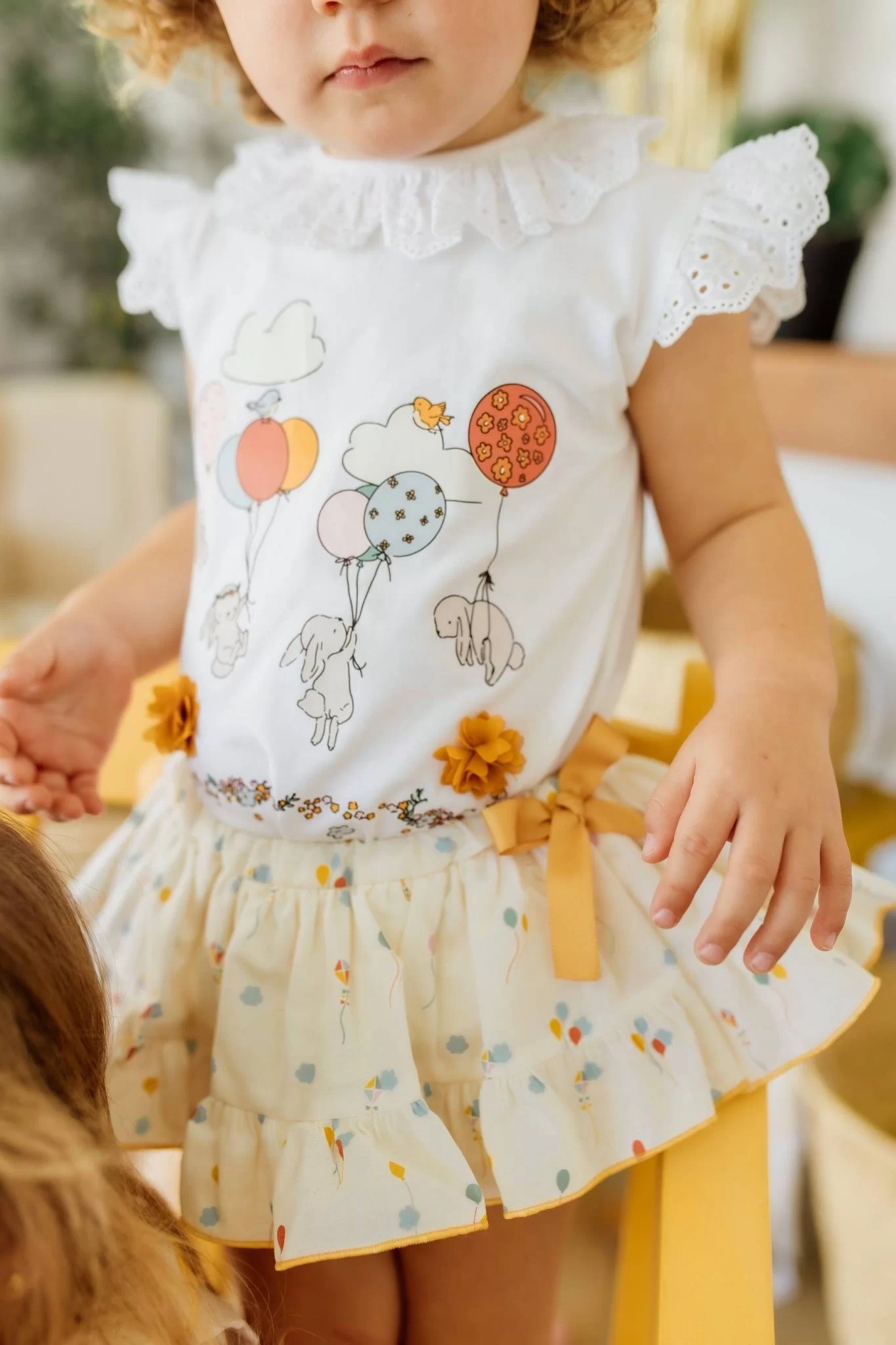 img_7811 Pio Pio
Completo bambina T-shirt+Coulotte Globos VP625 - immagine 1