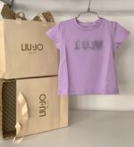 𝓛𝓲𝓾•𝓙𝓸

T-shirt bambina art.KA5095 lilla con logo in strass