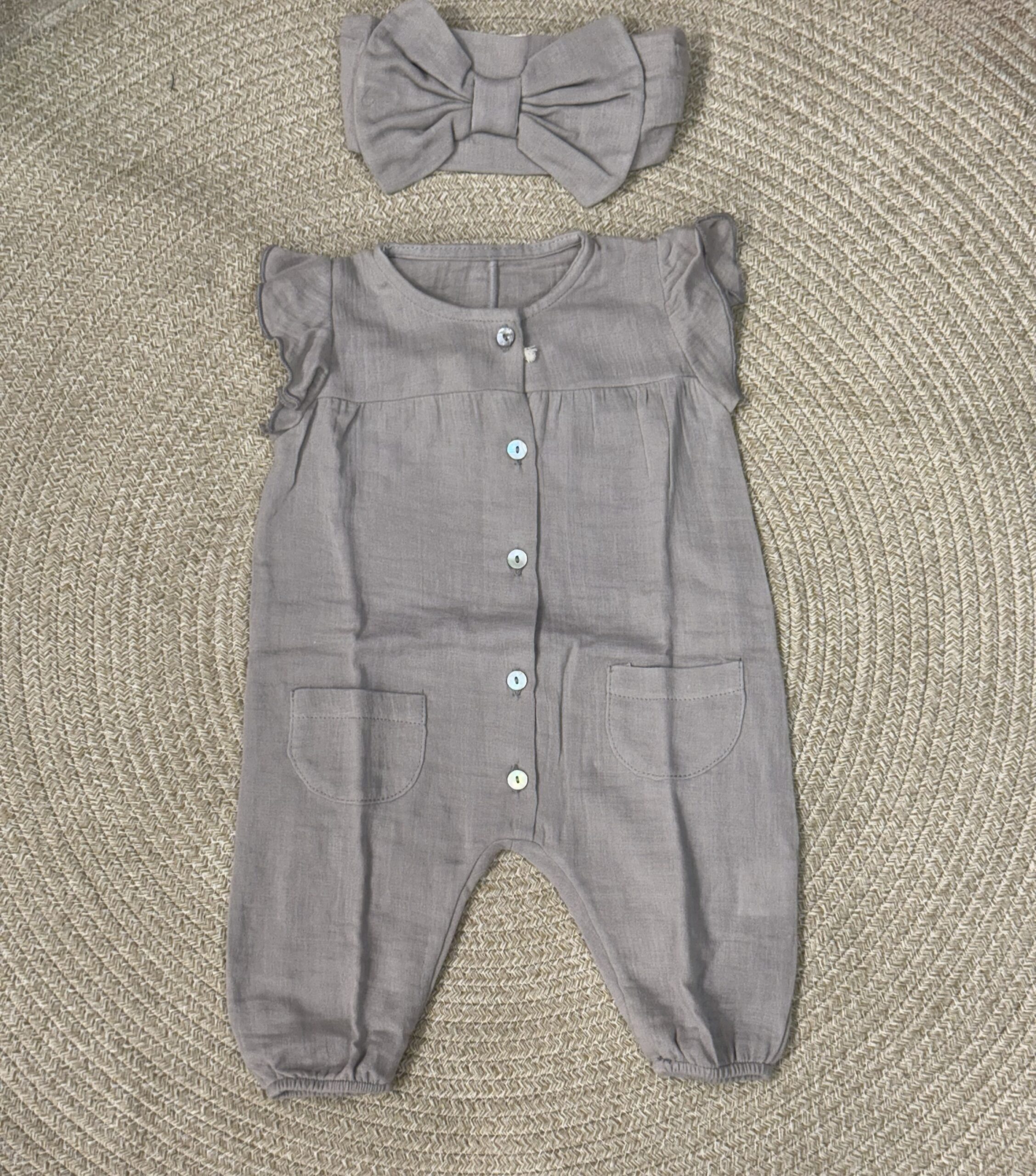 img_9625 BabyVip
Tutone in cotone organic art.7155/43 - immagine 1