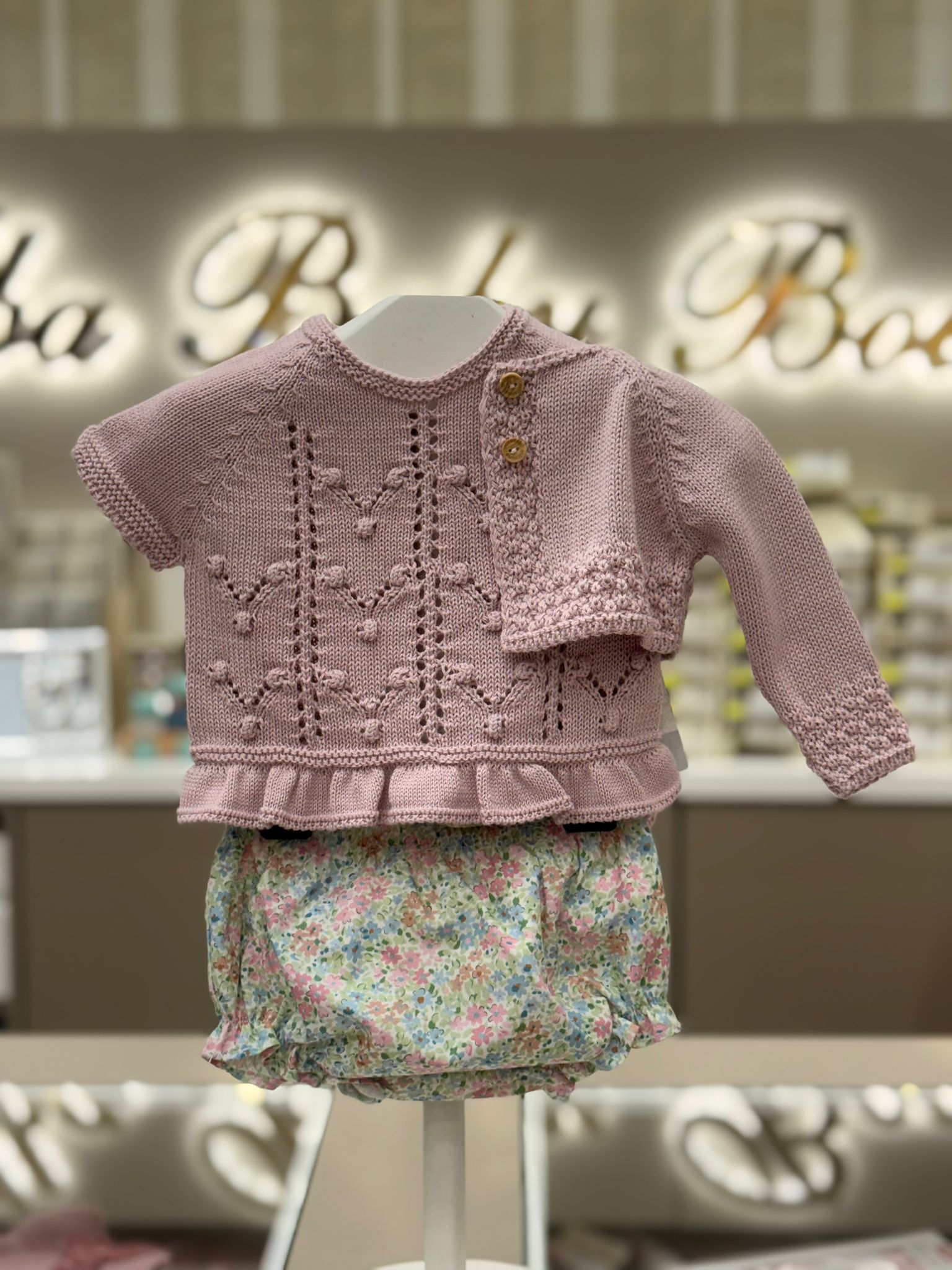 WhatsApp Image 2026-02-25 at 19.30.06 (3) MICOLINO CARDIGAN CORTO ART.8400 ROSA ANTICO - immagine 1